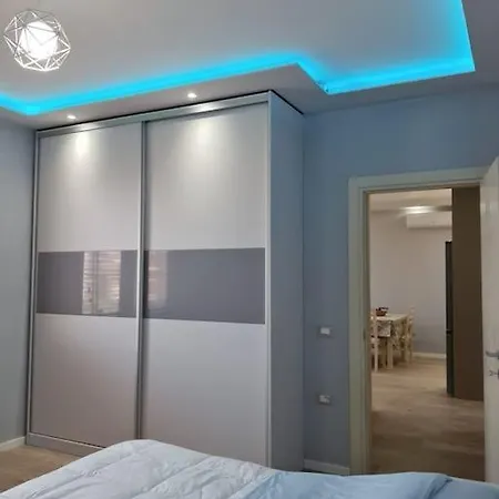 Stunning Apartment *